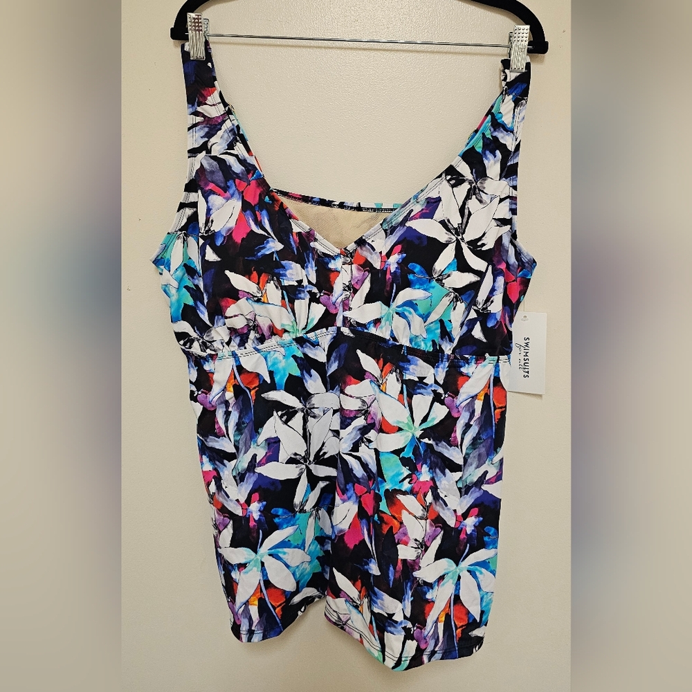 Swimsuits for All V-neck Flowy Tankini Top Size 22 Color Multi Leaves NWT